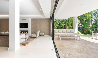 Villa familiar modernista en venta en una codiciada comunidad en La Quinta, Marbella - Benahavís 781456 