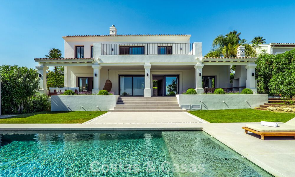 Villa de lujo mediterránea con un encanto atemporal en venta en la prestigiosa zona de Nueva Andalucía, Marbella 781545