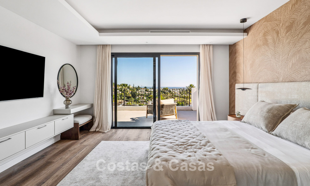 Villa de lujo mediterránea con un encanto atemporal en venta en la prestigiosa zona de Nueva Andalucía, Marbella 781555