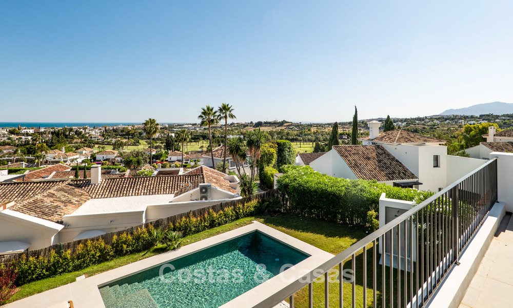 Villa de lujo mediterránea con un encanto atemporal en venta en la prestigiosa zona de Nueva Andalucía, Marbella 781557