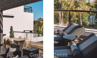 Ático moderno listo para entrar a vivir con vistas panorámicas en venta en Nueva Andalucía, Marbella 781566 