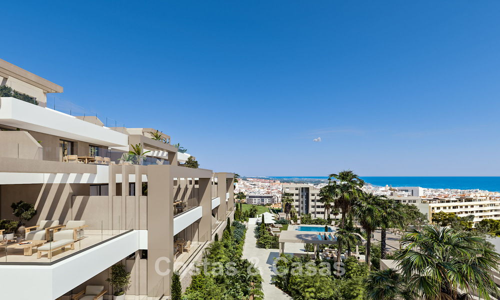 ¡Lanzamiento! Elegantes apartamentos de obra nueva en venta con vistas panorámicas al mar cerca del centro de Estepona 781394