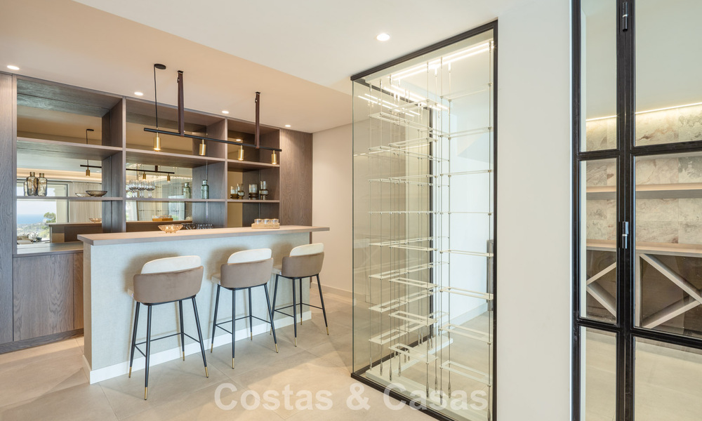 Exclusiva villa de lujo de estilo andaluz en venta en El Madroñal en Marbella - Benahavís 781619
