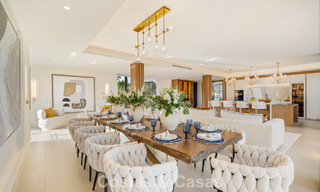 Villa de lujo de vanguardia, lista para entrar a vivir, en venta en el Valle del Golf de Nueva Andalucía, Marbella 781672 
