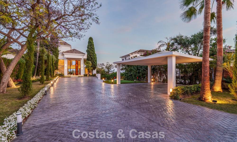 Villa de lujo de vanguardia, lista para entrar a vivir, en venta en el Valle del Golf de Nueva Andalucía, Marbella 781686