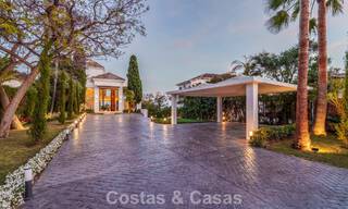 Villa de lujo de vanguardia, lista para entrar a vivir, en venta en el Valle del Golf de Nueva Andalucía, Marbella 781686 