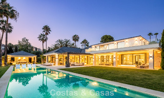 Magnífica villa en primera línea de golf en venta en el corazón de Nueva Andalucía, Marbella 781777 