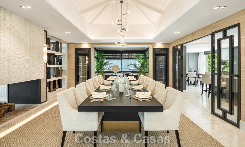 Magnífica villa en primera línea de golf en venta en el corazón de Nueva Andalucía, Marbella 781784