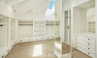 Magnífica villa en primera línea de golf en venta en el corazón de Nueva Andalucía, Marbella 781790 