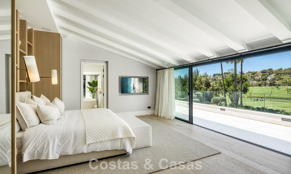 Magnífica villa en primera línea de golf en venta en el corazón de Nueva Andalucía, Marbella 781791