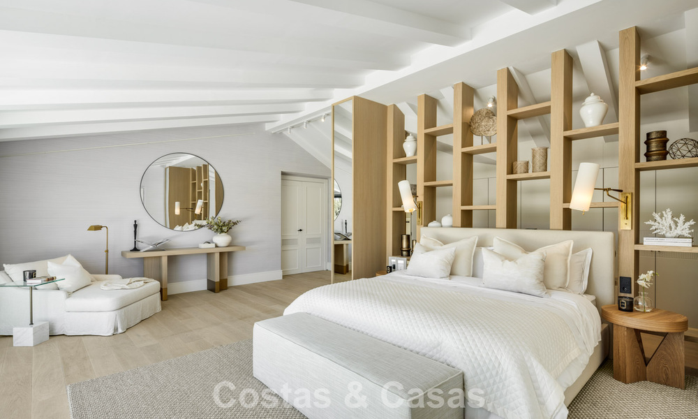 Magnífica villa en primera línea de golf en venta en el corazón de Nueva Andalucía, Marbella 781792