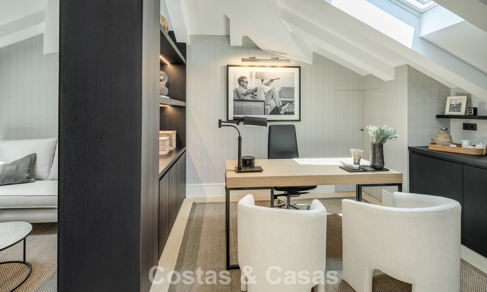 Magnífica villa en primera línea de golf en venta en el corazón de Nueva Andalucía, Marbella 781795