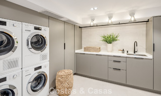 Magnífica villa en primera línea de golf en venta en el corazón de Nueva Andalucía, Marbella 781797 