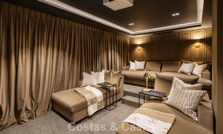 Magnífica villa en primera línea de golf en venta en el corazón de Nueva Andalucía, Marbella 781798 