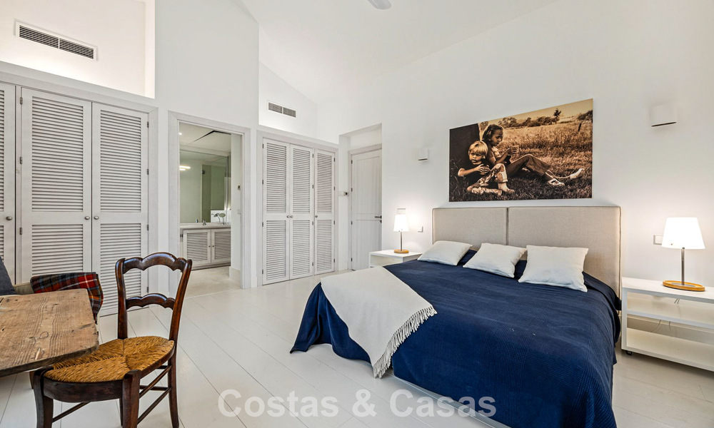 Casa mediterránea con impresionantes vistas al mar en venta en Benahavís, Marbella 781812