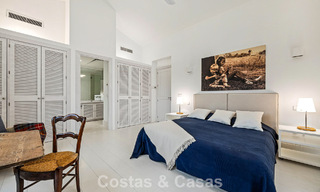 Casa mediterránea con impresionantes vistas al mar en venta en Benahavís, Marbella 781812 