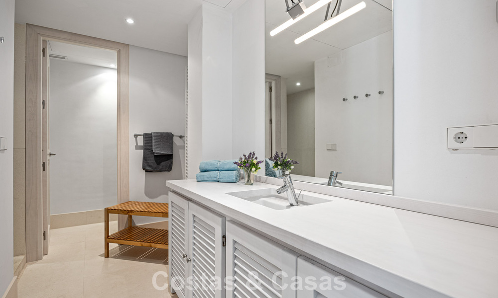 Casa mediterránea con impresionantes vistas al mar en venta en Benahavís, Marbella 781817