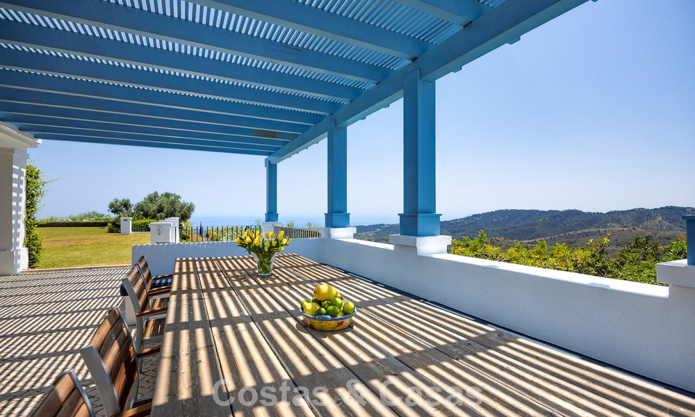 Casa mediterránea con impresionantes vistas al mar en venta en Benahavís, Marbella 781831