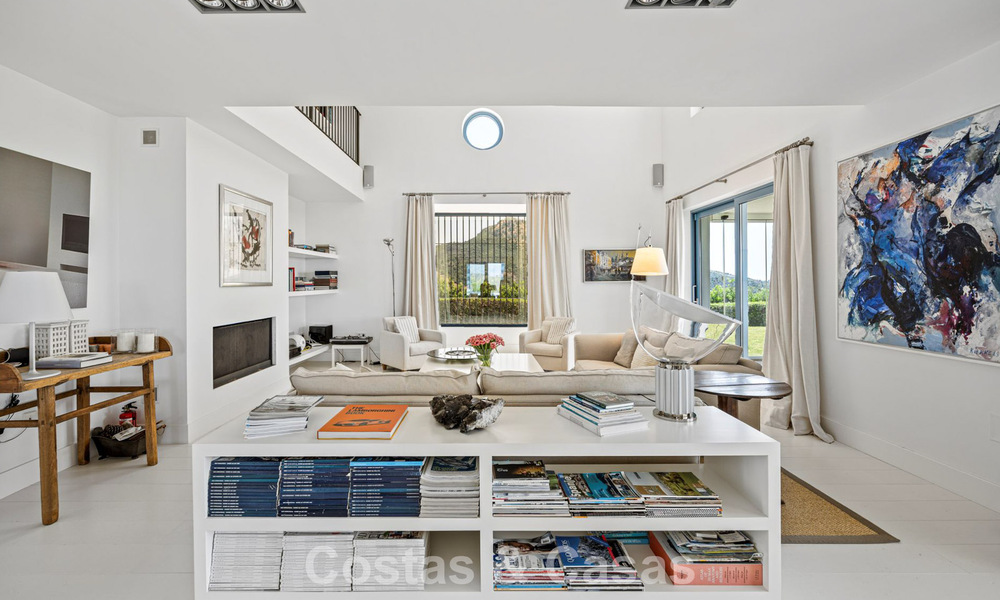 Casa mediterránea con impresionantes vistas al mar en venta en Benahavís, Marbella 781843