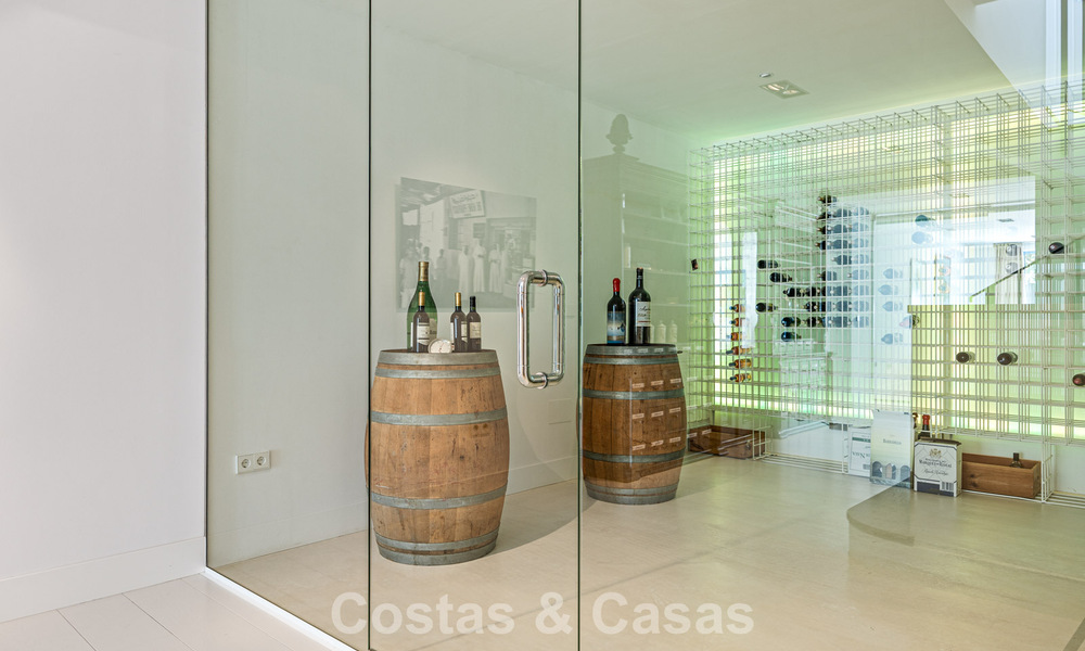 Casa mediterránea con impresionantes vistas al mar en venta en Benahavís, Marbella 781847