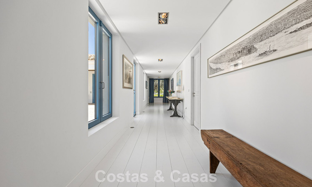 Casa mediterránea con impresionantes vistas al mar en venta en Benahavís, Marbella 781859