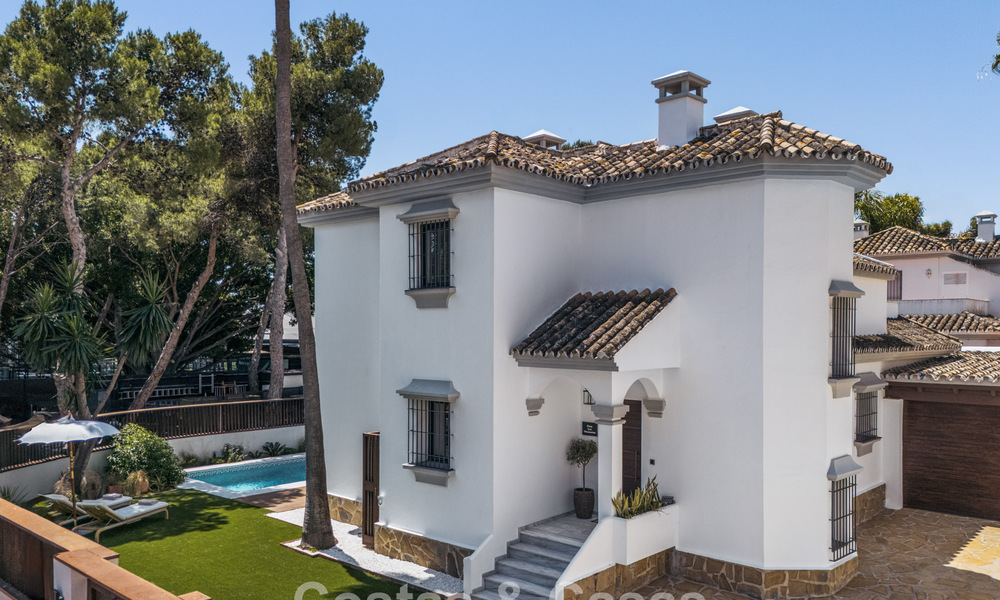 Elegante casa familiar en venta en el Valle del Golf de Nueva Andalucía, Marbella 781876