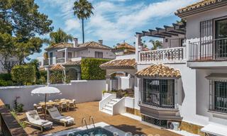 Elegante casa familiar en venta en el Valle del Golf de Nueva Andalucía, Marbella 781878 