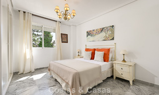 Amplio apartamento de 3 dormitorios en venta, a un paso de la playa y del centro de San Pedro, Marbella 781939 