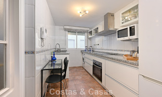 Amplio apartamento de 3 dormitorios en venta, a un paso de la playa y del centro de San Pedro, Marbella 781942 
