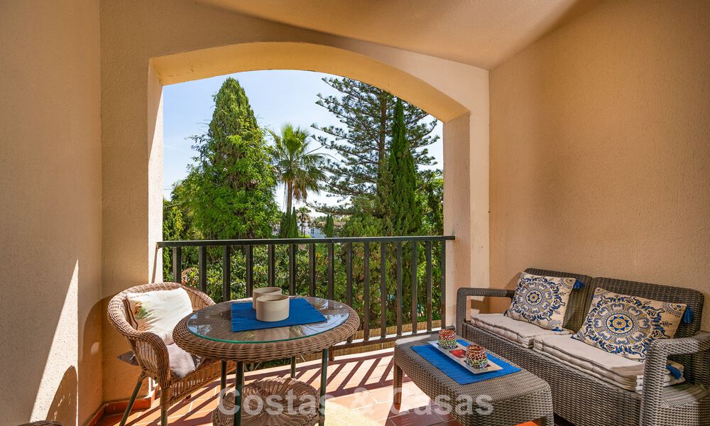 Amplio apartamento de 3 dormitorios en venta, a un paso de la playa y del centro de San Pedro, Marbella 781947