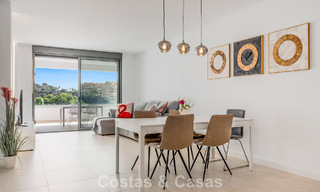 Apartamento contemporáneo listo para entrar a vivir en venta en la Nueva Milla de Oro, entre Marbella y Estepona 781962 