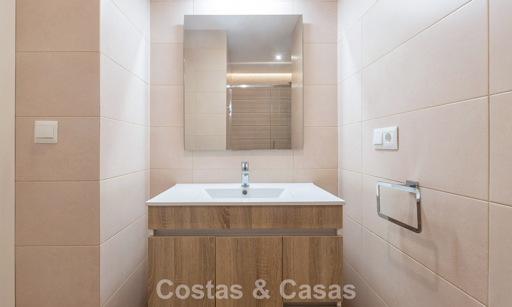Apartamento de lujo en venta en Puente Romano, en la Milla de Oro de Marbella 782288