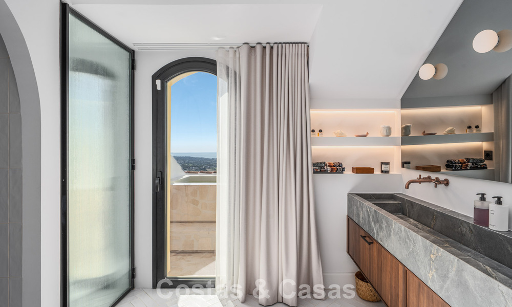 Ático dúplex listo para entrar a vivir con impresionantes vistas al mar en venta en Marbella - Benahavís 782404