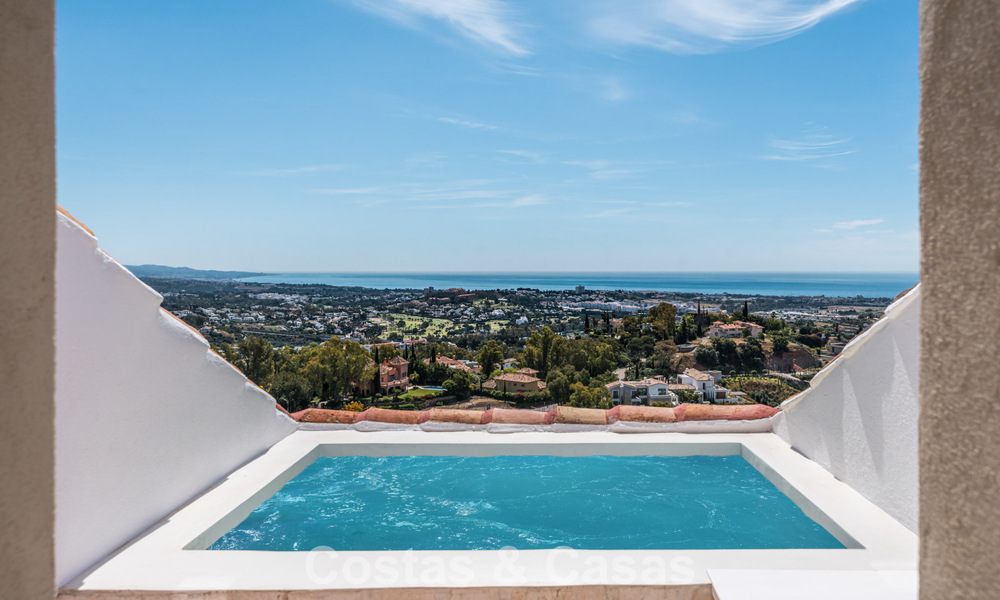 Ático dúplex listo para entrar a vivir con impresionantes vistas al mar en venta en Marbella - Benahavís 782415
