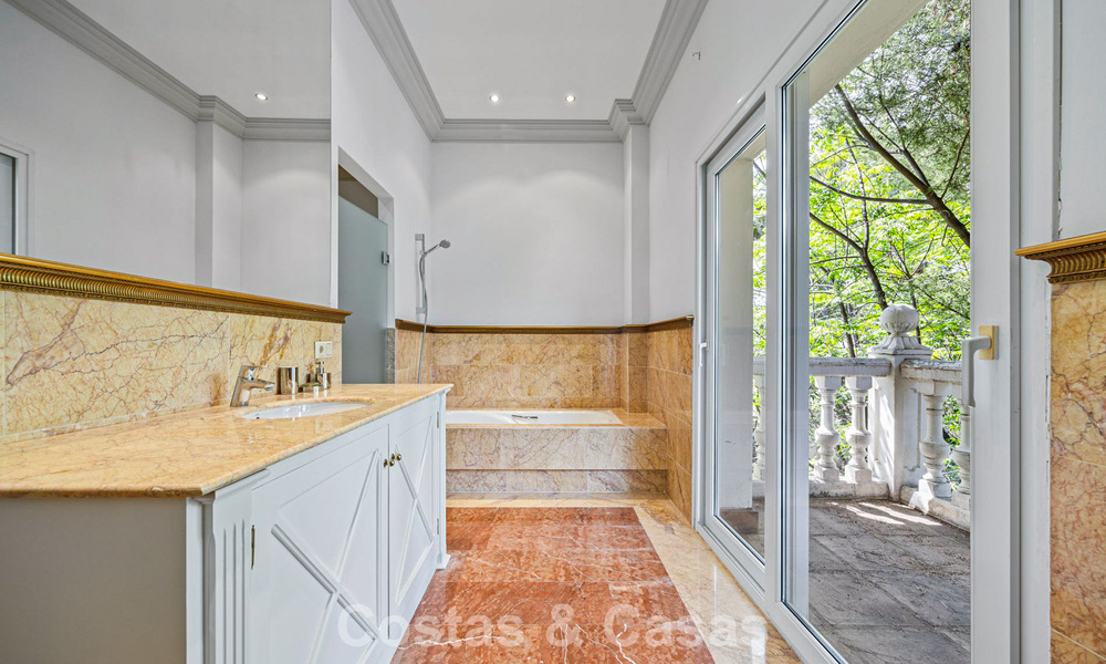 Residencia única, majestuosa y señorial en venta en el corazón de la prestigiosa Milla de Oro de Marbella 782455