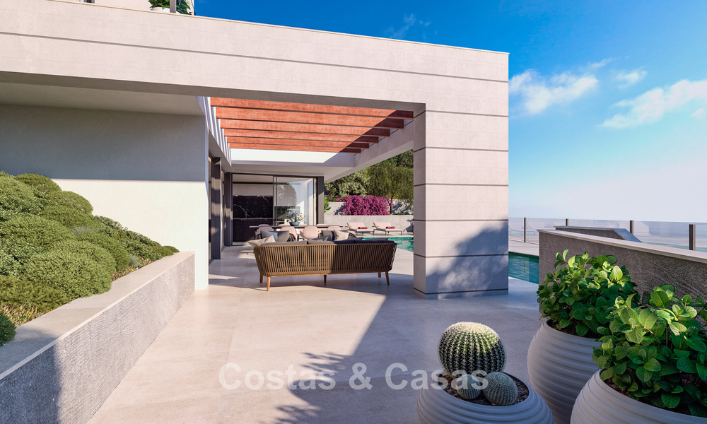 Sofisticada villa de obra nueva con vistas al mar en venta en una nueva urbanización cerrada al este de Málaga 782560