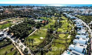 Villas nuevas en venta a un paso de una fantástica casa club en la Nueva Milla de Oro, entre Marbella y Estepona 782005 