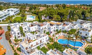 Ático dúplex listo para entrar a vivir en venta en un complejo cerrado en Rio Verde - Nueva Andalucía, Marbella 782200 
