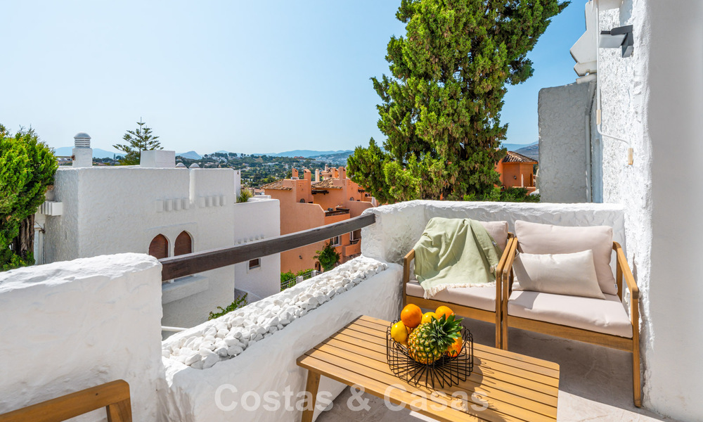 Ático dúplex listo para entrar a vivir en venta en un complejo cerrado en Rio Verde - Nueva Andalucía, Marbella 782202