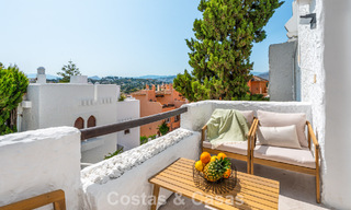 Ático dúplex listo para entrar a vivir en venta en un complejo cerrado en Rio Verde - Nueva Andalucía, Marbella 782202 