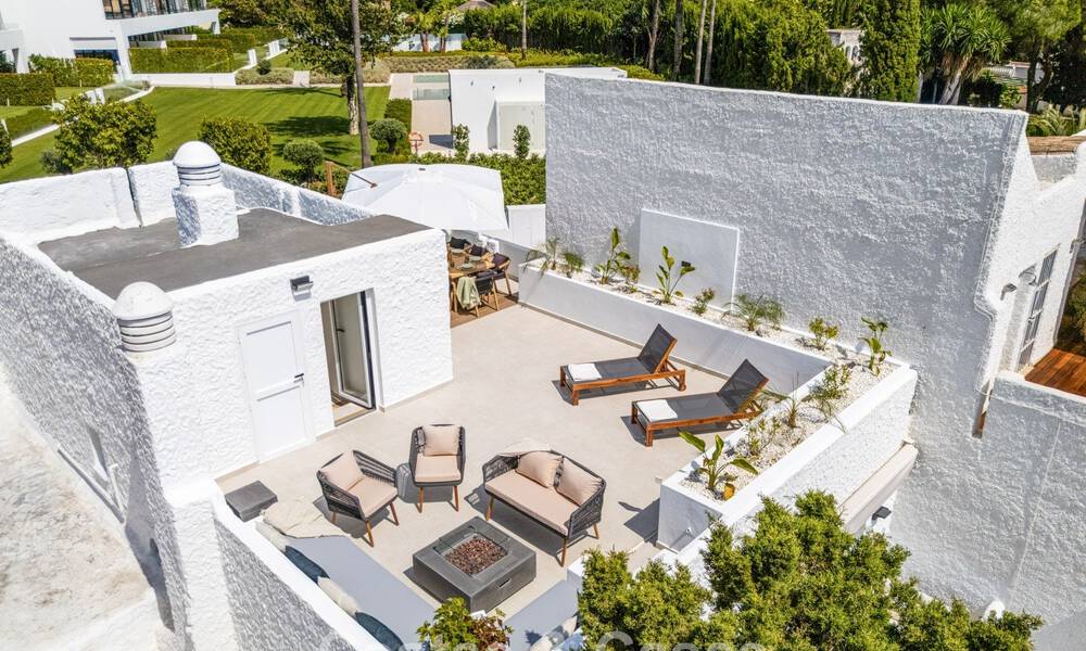 Ático dúplex listo para entrar a vivir en venta en un complejo cerrado en Rio Verde - Nueva Andalucía, Marbella 782203