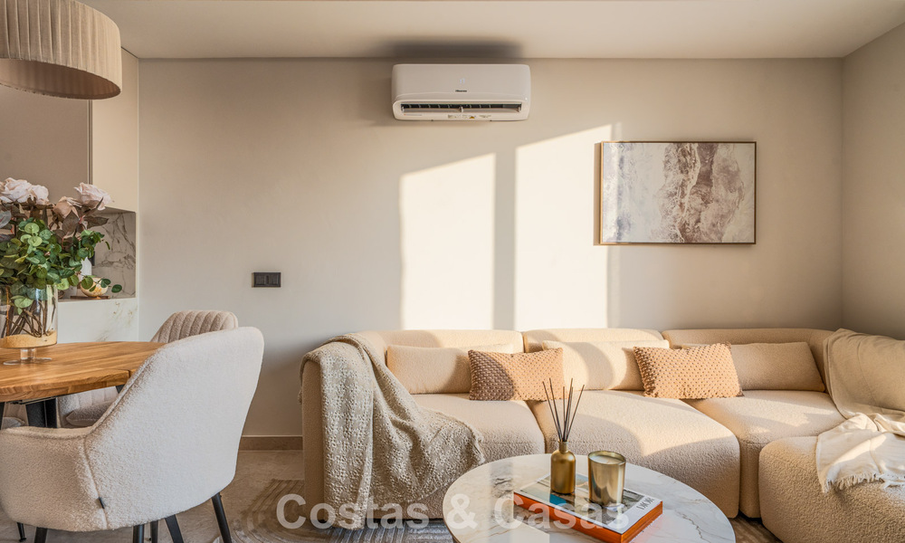 Ático dúplex listo para entrar a vivir en venta en un complejo cerrado en Rio Verde - Nueva Andalucía, Marbella 782206
