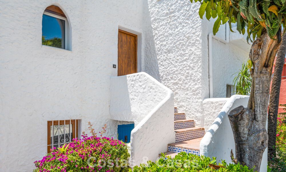 Ático dúplex listo para entrar a vivir en venta en un complejo cerrado en Rio Verde - Nueva Andalucía, Marbella 782219