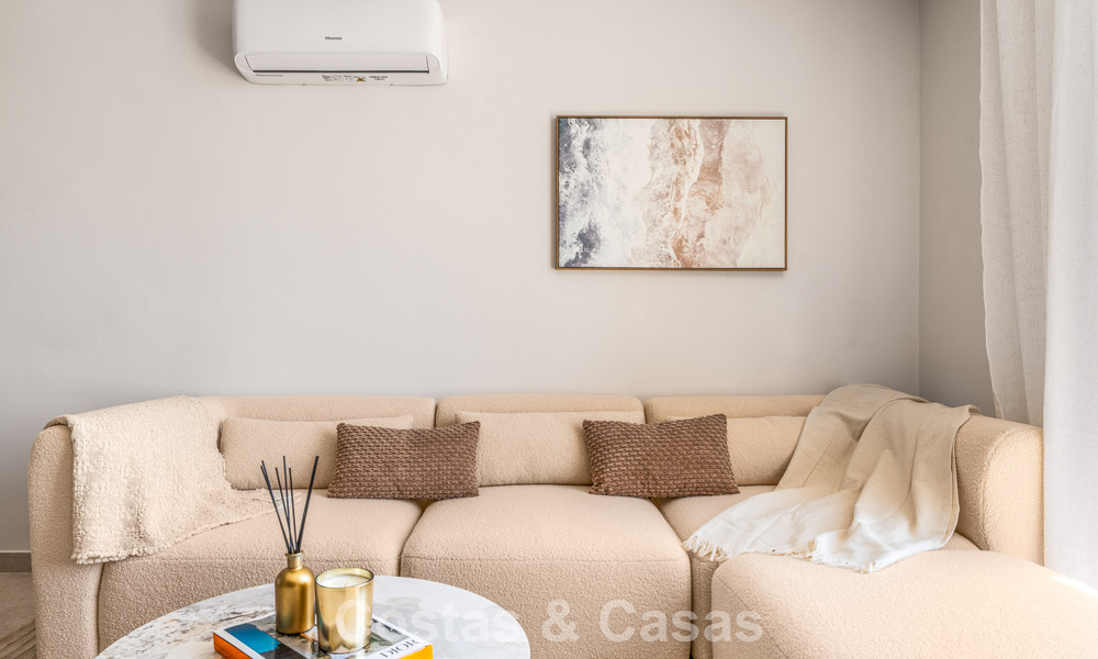 Ático dúplex listo para entrar a vivir en venta en un complejo cerrado en Rio Verde - Nueva Andalucía, Marbella 782225
