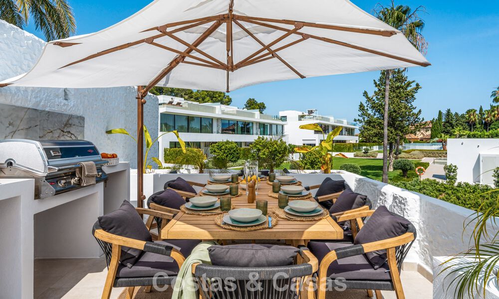 Ático dúplex listo para entrar a vivir en venta en un complejo cerrado en Rio Verde - Nueva Andalucía, Marbella 782229