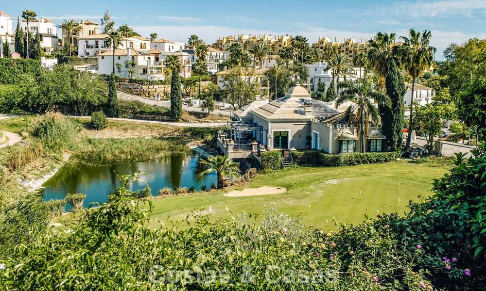 Villa mediterránea lista para entrar a vivir en un complejo de golf cerrado en la Nueva Milla de Oro, entre Marbella y Estepona 782151