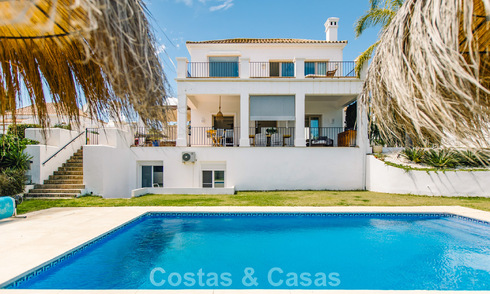 Villa mediterránea lista para entrar a vivir en un complejo de golf cerrado en la Nueva Milla de Oro, entre Marbella y Estepona 782166
