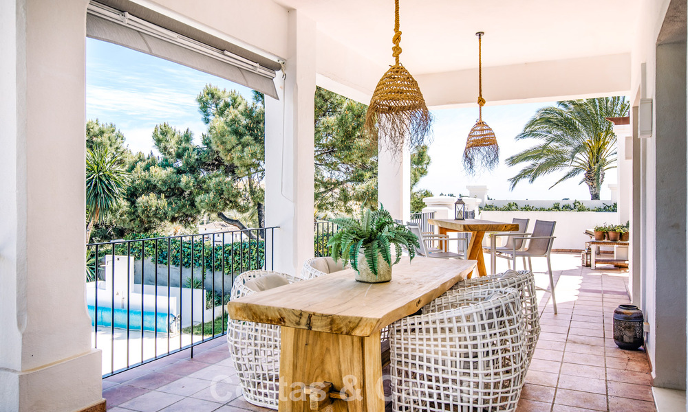 Villa mediterránea lista para entrar a vivir en un complejo de golf cerrado en la Nueva Milla de Oro, entre Marbella y Estepona 782181
