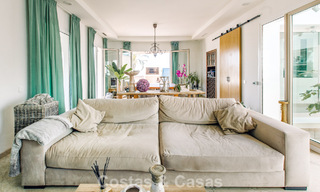 Villa mediterránea lista para entrar a vivir en un complejo de golf cerrado en la Nueva Milla de Oro, entre Marbella y Estepona 782185 