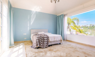 Villa mediterránea lista para entrar a vivir en un complejo de golf cerrado en la Nueva Milla de Oro, entre Marbella y Estepona 782189 